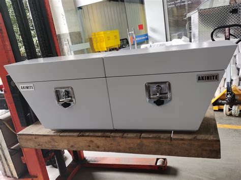 750mm white steel under tray tool box|ute tool boxes australia.